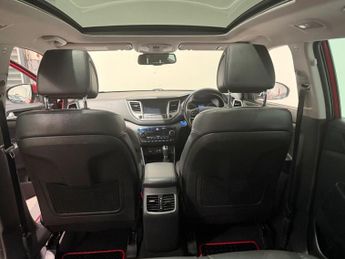 HYUNDAI TUCSON 2.0 CRDi Premium SE SUV 5dr Diesel Auto 4WD Euro 6 (185 ps)