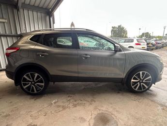 NISSAN QASHQAI 1.6 dCi Tekna SUV 5dr Diesel XTRON 2WD Euro 6 (s/s) (130 ps)