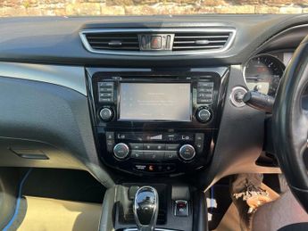NISSAN QASHQAI 1.6 dCi Tekna SUV 5dr Diesel XTRON Euro 6 (s/s) (130 ps)