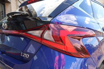 HYUNDAI I20 1.0 T-GDi MHEV Premium Hatchback 5dr Petrol Hybrid DCT Euro 6 (s