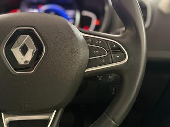 RENAULT GRAND SCENIC 1.3 TCe Signature MPV 5dr Petrol EDC Euro 6 (s/s) (140 ps)