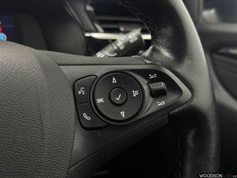 VAUXHALL Corsa Electric 50kWh Elite Nav Premium Hatchback 5dr Electric Auto (7.4Kw Charg