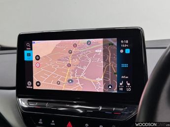 VOLKSWAGEN ID.4 Pure 52kWh Life SUV 5dr Electric Auto (148 ps)
