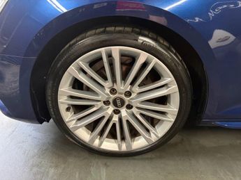 AUDI A4 2.0 TFSI S line Saloon 4dr Petrol S Tronic Euro 6 (s/s) (190 ps)