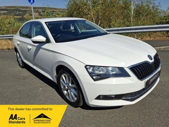 Skoda Superb 2.0 TDI SE Hatchback 5dr Diesel Manual Euro 6 (s/s) (150 ps)