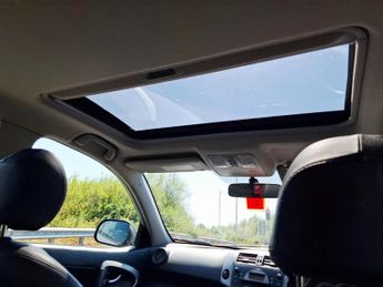 TOYOTA RAV4 2.0 XT4 SUV 5dr Petrol Automatic 4WD (212 g/km, 150 bhp)