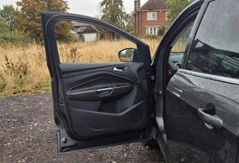 FORD KUGA 2.0 TDCi Titanium Powershift AWD Euro 6 (s/s) 5dr