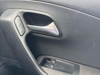 VOLKSWAGEN POLO 1.2 S Hatchback 5dr Petrol Manual Euro 5 (A/C) (60 ps)