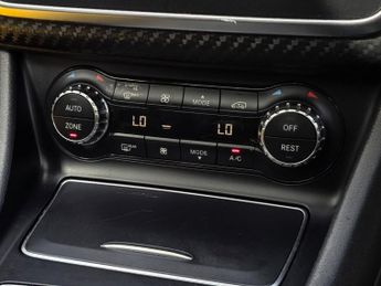 MERCEDES-BENZ A CLASS 2.1 A200d AMG Line (Premium Plus) Hatchback 5dr Diesel 7G-DCT Eu