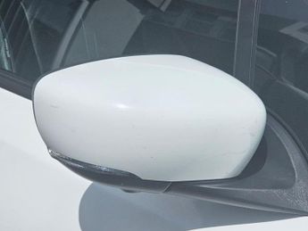 NISSAN LEAF 40kWh N-Connecta Hatchback 5dr Electric Auto (150 ps)