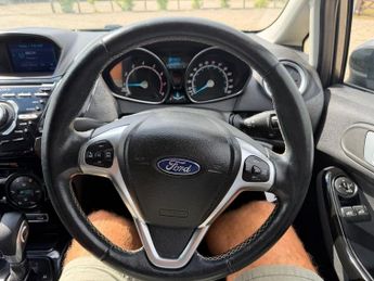FORD FIESTA 1.0T EcoBoost Titanium Hatchback 5dr Petrol Powershift Euro 6 (1