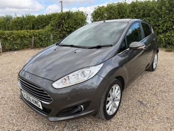FORD FIESTA 1.0T EcoBoost Titanium Hatchback 5dr Petrol Powershift Euro 6 (1