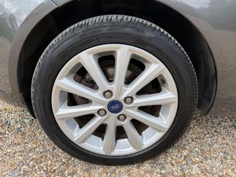 FORD FIESTA 1.0T EcoBoost Titanium Hatchback 5dr Petrol Powershift Euro 6 (1