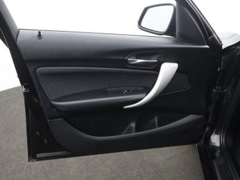 BMW 1 SERIES 2.0 118d SE Hatchback 5dr Diesel Auto Euro 6 (s/s) (150 ps)