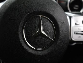 MERCEDES-BENZ A CLASS 1.5 A180d AMG Line (Executive) Hatchback 5dr Diesel 7G-DCT Euro 