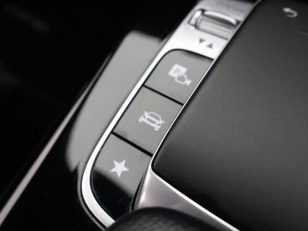 MERCEDES-BENZ A CLASS 1.5 A180d AMG Line (Executive) Hatchback 5dr Diesel 7G-DCT Euro 