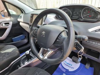 PEUGEOT 2008 1.6 e-HDi Active SUV 5dr Diesel EGC Euro 5 (s/s) (92 ps)