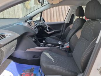 PEUGEOT 2008 1.6 e-HDi Active SUV 5dr Diesel EGC Euro 5 (s/s) (92 ps)