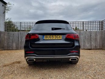 MERCEDES-BENZ GLC 2.0 GLC220d AMG Line SUV 5dr Diesel G-Tronic+ 4MATIC Euro 6 (s/s