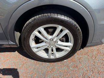 AUDI Q3 1.4 TFSI CoD S line Edition SUV 5dr Petrol S Tronic Euro 6 (s/s)