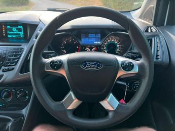FORD TRANSIT CONNECT 1.5 TDCi 220 Trend Panel Van 5dr Diesel Manual L1 H1 (124 g/km, 