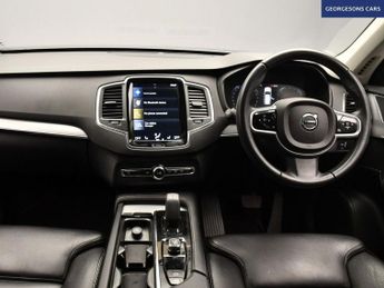 VOLVO XC90 2.0 B5 MHEV Momentum SUV 5dr Diesel Hybrid Auto 4WD Euro 6 (s/s)