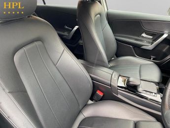 MERCEDES-BENZ A CLASS 2.0 A180d Sport Edition (Executive) Hatchback 5dr Diesel 8G-DCT 