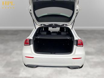 MERCEDES-BENZ A CLASS 2.0 A180d Sport Edition (Executive) Hatchback 5dr Diesel 8G-DCT 