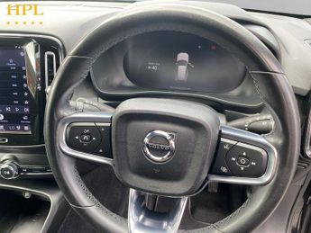 VOLVO XC40 Recharge 69kWh Plus SUV 5dr Electric Auto (231 ps)