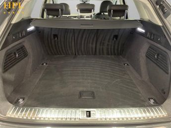 AUDI Q8 E-TRON 50 Sport SUV 5dr Electric Auto quattro 95kWh (11kW Charger) (340