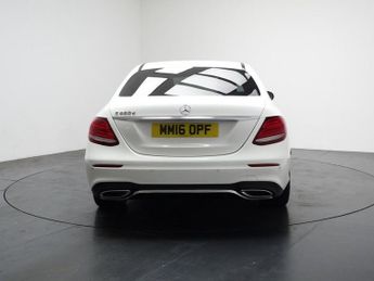 MERCEDES-BENZ E CLASS 2.0 E220d AMG Line Saloon 4dr Diesel G-Tronic+ Euro 6 (s/s) (194