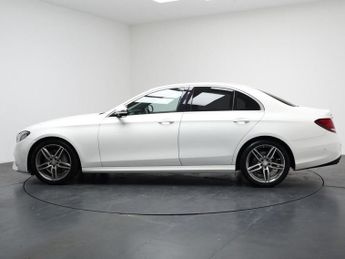 MERCEDES-BENZ E CLASS 2.0 E220d AMG Line Saloon 4dr Diesel G-Tronic+ Euro 6 (s/s) (194