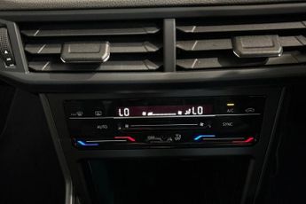 VOLKSWAGEN TAIGO 1.5 TSI R-Line SUV 5dr Petrol DSG Euro 6 (s/s) (150 ps) Light An