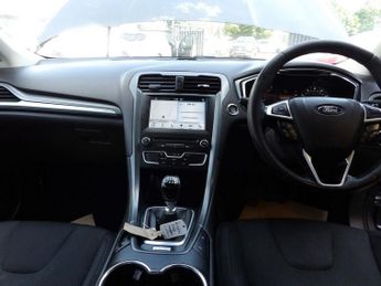FORD MONDEO 1.5 TDCi ECOnetic Titanium Hatchback 5dr Diesel Manual Euro 6 (s