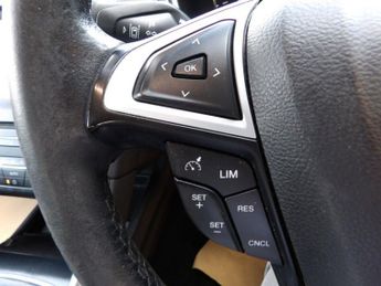 FORD MONDEO 1.5 TDCi ECOnetic Titanium Hatchback 5dr Diesel Manual Euro 6 (s