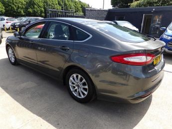 FORD MONDEO 1.5 TDCi ECOnetic Titanium Hatchback 5dr Diesel Manual Euro 6 (s