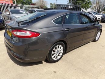 FORD MONDEO 1.5 TDCi ECOnetic Titanium Hatchback 5dr Diesel Manual Euro 6 (s
