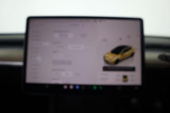 TESLA Model 3 (Dual Motor) Performance Auto 4WDE 4dr (Performance Upgrade)