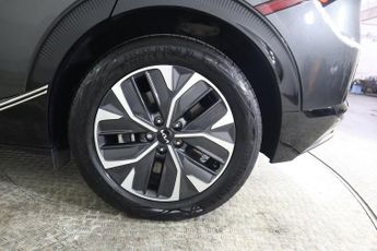 KIA EV6 77.4kWh Air Auto 5dr