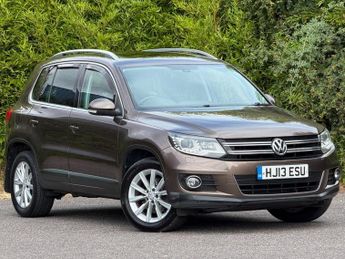 Volkswagen Tiguan 2.0 TDI BlueMotion Tech SE SUV 5dr Diesel Manual 2WD Euro 5 (s/s