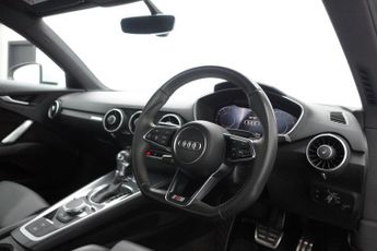 AUDI TT 2.0 TFSI 40 S line Coupe 3dr Petrol S Tronic Euro 6 (s/s) (197 p