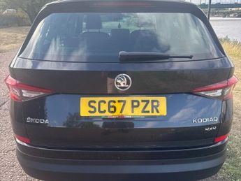 SKODA KODIAQ 2.0 TDI Edition SUV 5dr Diesel DSG 4WD Euro 6 (s/s) (7 Seat) (15