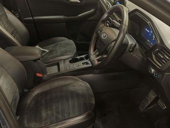 FORD KUGA 2.5 EcoBoost Duratec 14.4kWh ST-Line SUV 5dr Petrol Plug-in Hybr