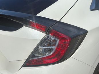 HONDA CIVIC 1.0 VTEC Turbo SR Hatchback 5dr Petrol CVT Euro 6 (s/s) (126 ps)