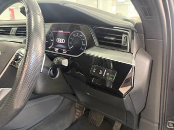 AUDI E-TRON 55 S line Sportback 5dr Electric Auto quattro 95kWh (408 ps)