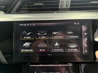 AUDI E-TRON 55 S line Sportback 5dr Electric Auto quattro 95kWh (408 ps)