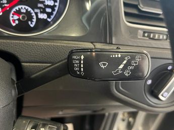 VOLKSWAGEN GOLF 1.4 TSI SE Nav Hatchback 5dr Petrol DSG Euro 6 (s/s) (125 ps)