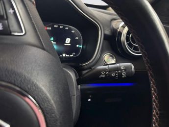 MG MG HS 1.5 T-GDI 16.6kWh Exclusive SUV 5dr Petrol Plug-in Hybrid Auto E
