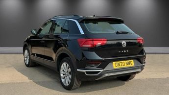 VOLKSWAGEN T-ROC 2.0 TDI SE SUV 5dr Diesel DSG Euro 6 (s/s) (150 ps)