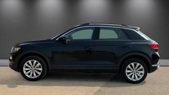 VOLKSWAGEN T-ROC 2.0 TDI SE SUV 5dr Diesel DSG Euro 6 (s/s) (150 ps)